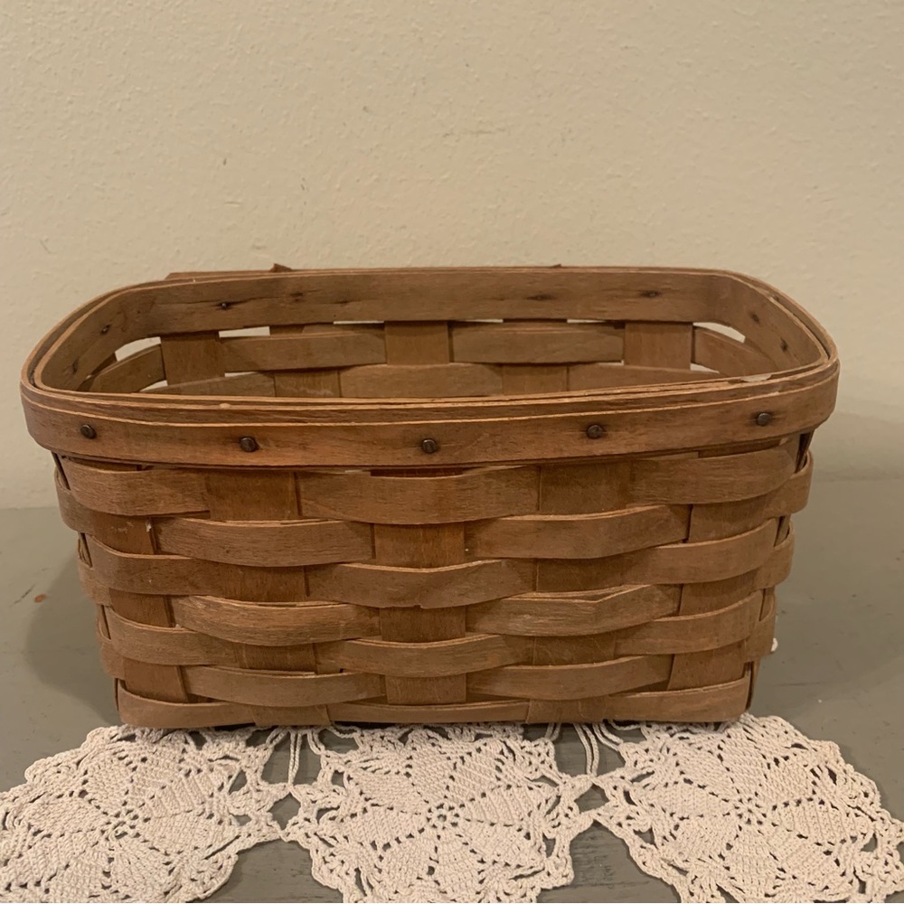 VTG 1985 Longaberger 9X5 Rectangle Woven Hanging Basket